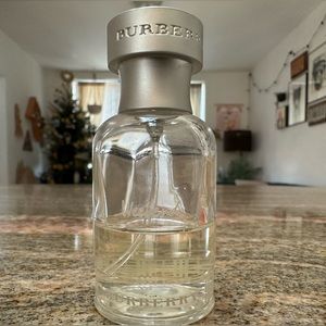 Burberry weekend perfume